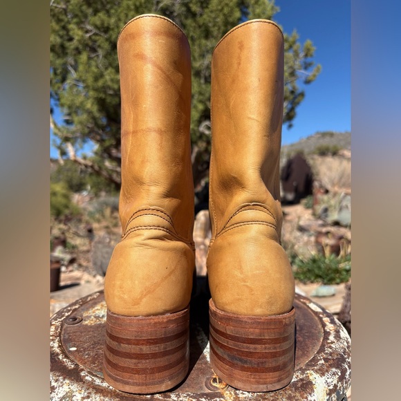 FRYE Campus 10L Short Boots In Banana Vintage - Picture 7 of 16